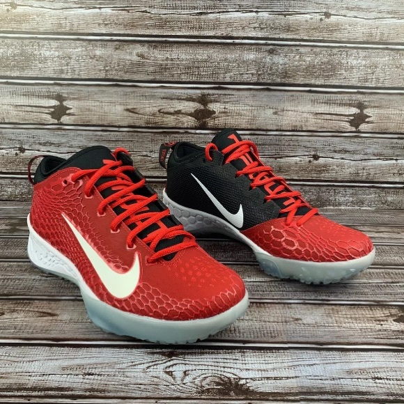 nike force zoom trout 5 turf red